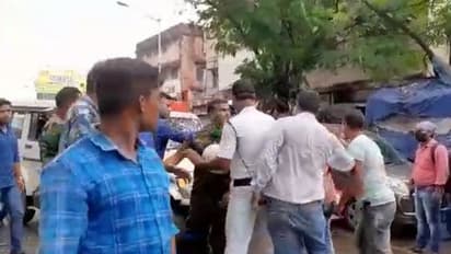বেহালায় ট্রাফিক সার্জনকে ধাক্কা বেঙ্গল পুলিশের, নজিরবিহীন ঘটনার সাক্ষী কলকাতা