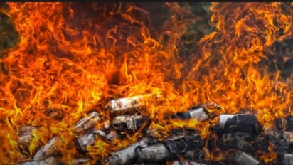 സിനിമയെ വെല്ലുന്ന രംഗങ്ങള്; വിമാന ചെയ്സിംഗില് നിലംപതിച്ചത് അര ടണ് കൊക്കെയ്ന്