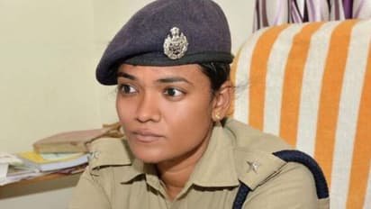 വേൽമുരുകനും സംഘവും കാട്ടിലൂടെ കടന്നു പോവുകയായിരുന്നുവെന്ന് എസ്പി പൂങ്കുഴലി