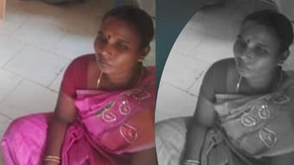 వైరల్ : పంచాయితీ మీటింగ్ లో.. కింద కూర్చున దళిత మహిళా ప్రెసిడెంట్...