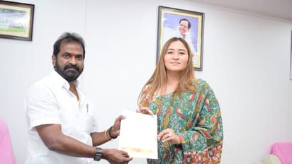 అకాడమీకి అనుమతివ్వండి: శ్రీనివాస్గౌడ్ను కలిసిన గుత్తా జ్వాల