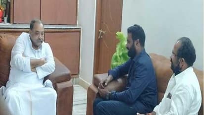 వైసిపి ఎమ్మెల్యే, ఎమ్మెల్సీలతో నందమూరి తారకరత్న భేటీ