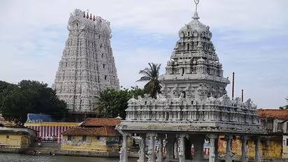Incredible India! Sthanumalayan Temple in Tamil Nadu has significance to both Shaivaite and Vaishnavite sects