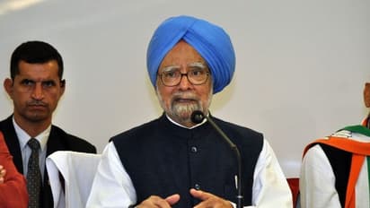 கொரோனாவில் இருந்து மீண்டு வெற்றிகரமாக வீடு திரும்பிய முன்னாள் பிரதமர் மன்மோகன் சிங்..!