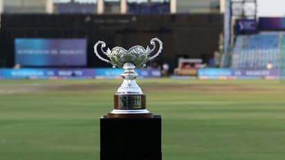 വനിത ടി20 ചലഞ്ച്; സൂപ്പര്നോവാസിനെതിരെ വെലോസിറ്റിക്ക് 127 റണ്സ് വിജയലക്ഷ്യം