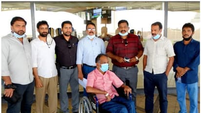 ശരീരത്തിന്റെ ഒരുവശം തളർന്ന് ചികിത്സയിലായിരുന്ന പ്രവാസി മലയാളി നാടണഞ്ഞു