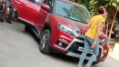 फिर शर्मसार UP:बीच सड़क से लड़की को खींच कॉलेज के अंदर ले गए, गैंगरेप कर पीड़िता से वसूले उल्टे रुपए