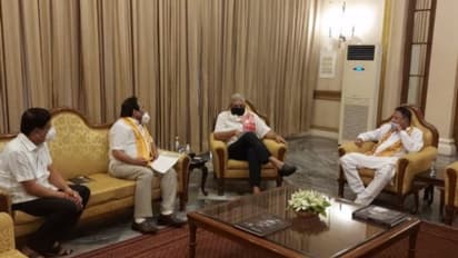 মণীশ শুক্লা খুনে সিবিআই তদন্তের দাবি, ফের রাজ্যপালের সঙ্গে দ্বারস্থ বিজেপি