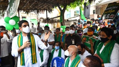 చంద్రబాబు తనయుడు నారా లోకేష్ కు తృటిలో తప్పిన ప్రమాదం