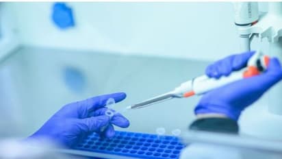 ধর্মঘটে সামাজিক দূরত্ব লাটে, কোভিডে ফের মৃ্ত্যু বাড়ল বাংলায়