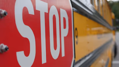 അടുത്ത ടേമില് ബസ് ഫീസും വര്ദ്ധിക്കുമെന്ന് സൂചന; ആശങ്കയോടെ പ്രവാസി രക്ഷിതാക്കള്