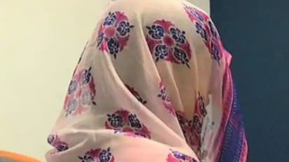 అల్లుడితో అత్త వివాహేతర సంబంధం: కూతురు ఆత్మహత్య, అల్లుడిని చంపేసింది