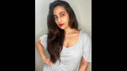 సొట్టబుగ్గల బెంజ్ పాప యాంకర్ మంజూష హాట్ అండ్ క్యూట్ ఫొటోస్