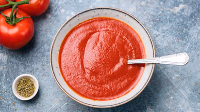 7 healthy foods that can give you glowing skin