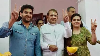 10 बार सांसद रहे शरद यादव की कहानी: गोल्ड मेडलिस्ट इंजीनियर कैसे जेपी से प्रभावित होकर राजनीति में कूद पड़ा