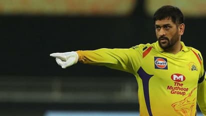 IPL 2020: ధోనీ ప్లాన్ బీ... ఫ్లేఆఫ్స్ చేరతామంటున్న చెన్నై సీఈవో...