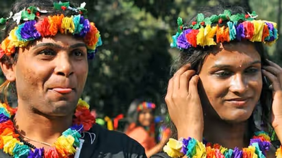 समलैंगिक जोड़े ने मांगी शादी की इजाजत, दिल्ली हाईकोर्ट ने कहा- ये नागरिक अधिकारों का मामला