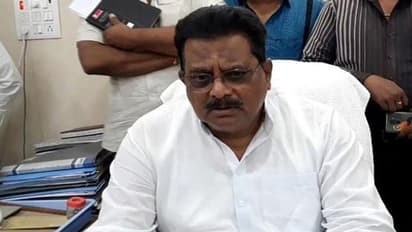 తొందరపడ్డాను.. క్షమించండి: రైతులకు మంత్రి శ్రీరంగనాథరాజు క్షమాపణలు