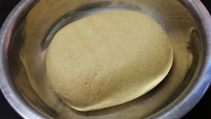 फ्रिज में आटा गूंथ कर रखना सही या गलत, कई लोगों को आजतक नहीं पता इस सवाल का सही जवाब