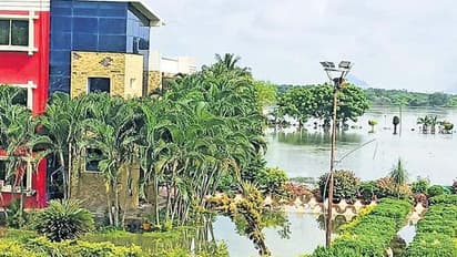 చంద్రబాబు నివాసానికి పొంచివున్న ప్రమాదం... ఖాళీ చేయాల్సిందిగా నోటీసులు