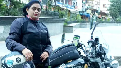 देश की पहली महिला जिसने बुलेट से पार की अटल टनल, बताया एक्सपीरियंस और क्यों हो रहे वहां एक्सीडेंट