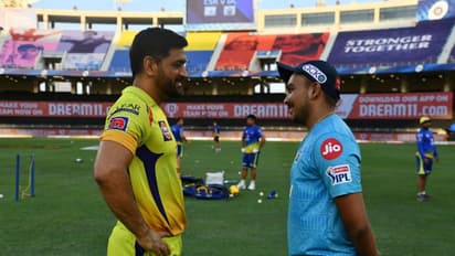 തലയുയര്ത്താന് 'തല'പ്പടയ്ക്ക് ജയിച്ചേ തീരു; അടിച്ചിരുത്തുമോ ഡല്ഹിയുടെ യുവനിര