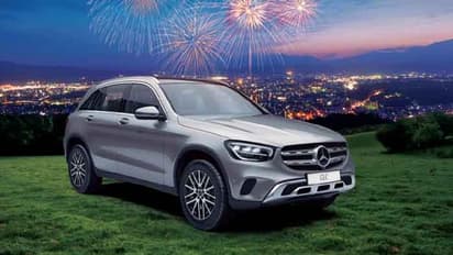 ನವರಾತ್ರಿ, ದಸರಾ ಹಬ್ಬದಲ್ಲಿ ದಾಖಲೆ ಬರೆದ ಮರ್ಸಿಡೀಸ್ ಬೆಂಝ್!