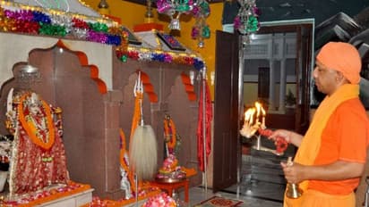 शिवावतारी बाबा गोरखनाथ की तपोभूमि पर विशिष्ट है शक्ति पूजा, यहां भगवान राम का होता है राजतिलक