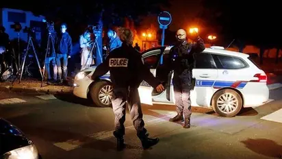 Teacher, who took class on Prophet Mohammed cartoons, beheaded on Paris street