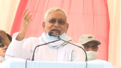 ये हैं 7वीं बार CM बनने की चाह रखने वाले नीतीश कुमार,जानिए-कैसे लालू-पासवान जैसे सूरमाओं के बीच बना ली पहचान