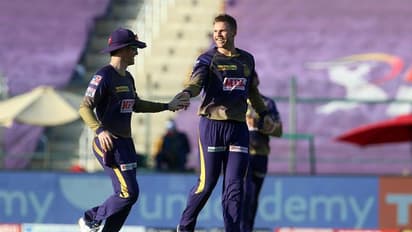 ഐപിഎല് 2021: ഫെര്ഗൂസണ് തുടക്കമിട്ടു; കൊല്ക്കത്തയ്ക്കെതിരെ ഡല്ഹിക്ക് രണ്ട് വിക്കറ്റ് നഷ്ടം