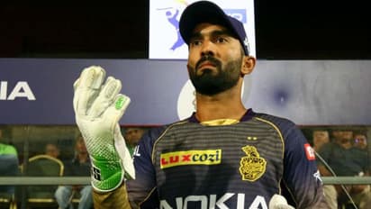 ফের কি অধিনায়ক বদল হতে চলেছে কেকেআরে, কার্তিকের মন্তব্যে জল্পনা