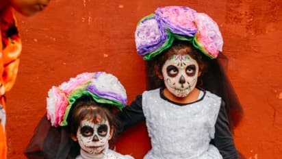 ತಲೆ ಬುರುಡೆಗೆ ಆಕರ್ಷಕ ಅಲಂಕಾರ: ಮೆಕ್ಸಿಕೋದಲ್ಲಿ ನಡೆಯುತ್ತೆ ಸತ್ತವರ ದಿನದ ಸಂಭ್ರಮ