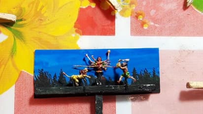 West Bengal: Man makes 3 mm idol of Goddess Durga in Raiganj