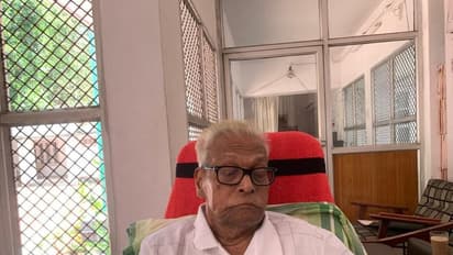 ആഘോഷങ്ങളില്ലാതെ, 97 ന്‍റെ നിറവില്‍ വി എസ്