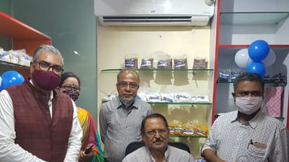 এই প্রথমবার, প্রাত্যহিক জীবনের ব্যবহৃত জিনিসের জন্য বেহালায় চালু নেচার বাজার