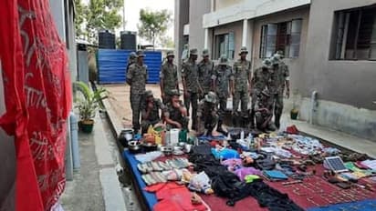 3 दिन चली नक्सलियों से मुठभेड़,मेड इन अमेरिका लिखे हथियार भी बरामद, बिहार चुनाव को लेकर बनाए थे ये प्लान