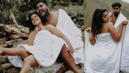 शादी के बाद इस कपल ने बिना कपड़ों के चादर लपेट कराया बोल्ड फोटोशूट, जंगल से तालाब तक में दिए ऐसे पोज