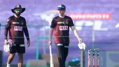 ഇംഗ്ലണ്ട് താരങ്ങള്‍ നാട്ടിലേക്ക് മടങ്ങി; മോര്‍ഗനടക്കം മൂന്ന് പേര്‍ ഇനിയും കാത്തിരിക്കണം