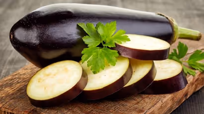 5 Types of people who should avoid eating brinjal for health reasons