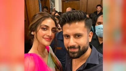 'খুব শীঘ্রই Divorce হচ্ছে', ভাঙনের ইঙ্গিত দিলেন নিখিল, নুসরতের Plastic Surgery নিয়ে তোপ স্বামীর