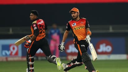 IPL 2020: ಹೈದರಾಬಾದ್ ಪ್ಲೇ ಆಫ್ ಆಸೆ ಜೀವಂತ, ರಾಜಸ್ಥಾನಕ್ಕೆ ಆಘಾತ