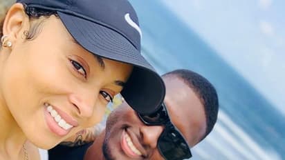 IPL 2021 - পুরো নগ্ন হয়ে সুইমিং পুলে, ঘাম ঝড়াবে জেসন হোল্ডারের নতুন প্রেমিকার হট অবতার, দেখুন