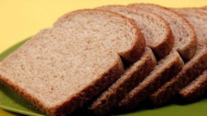 ಒವನ್‌ ಬೇಡ, ಮನೆಯಲ್ಲೇ ಮಾಡಬಹುದು ಹೆಲ್ದಿ ಬ್ರೌನ್ ‌ಬ್ರೆಡ್‌!