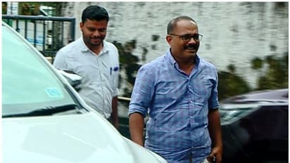 അഴീക്കോട് മത്സരിക്കാനില്ലെന്ന് കെ.എം.ഷാജി, ലീഗ് നേതൃത്വത്തോട് കാസര്കോട് സീറ്റ് ആവശ്യപ്പെട്ടു