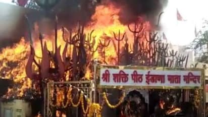 यहां आंखों के सामने होता है चमत्कार:देवी मां खुद करती हैं अग्नि स्नान, देखने वाले की होती मुराद पूरी