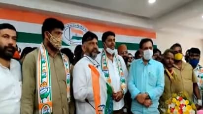 ಡಿಕೆಶಿ ಭರ್ಜರಿ ಗಾಳ: ಜೆಡಿಎಸ್ನ ಮತ್ತಷ್ಟು ನಾಯಕರು ಕಾಂಗ್ರೆಸ್ ಸೇರ್ಪಡೆ..!