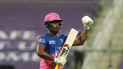 സഞ്ജു ഈസ് ബാക്ക്; ഫോമിലും റെക്കോര്ഡ് ബുക്കിലും!