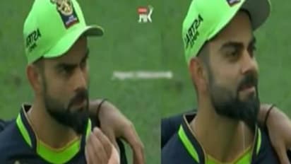 వైరల్ : ఏమైనా తిన్నావా?.. మ్యాచ్ మధ్యలో అనుష్కను అడిగిన కోహ్లీ..