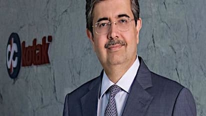 इंडसइंड बैंक को खरीद सकता है कोटक महिंद्रा, जानें प्रमोटर कंपनी ने क्या कहा